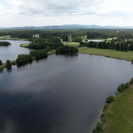 Luxapartments S Vyhladom Na Jazero V Penati Golf *