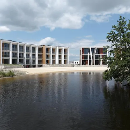 Luxapartments S Vyhladom Na Jazero V Penati Golf
