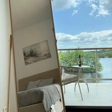 Apartment Luxapartments S Vyhladom Na Jazero V Penati Golf